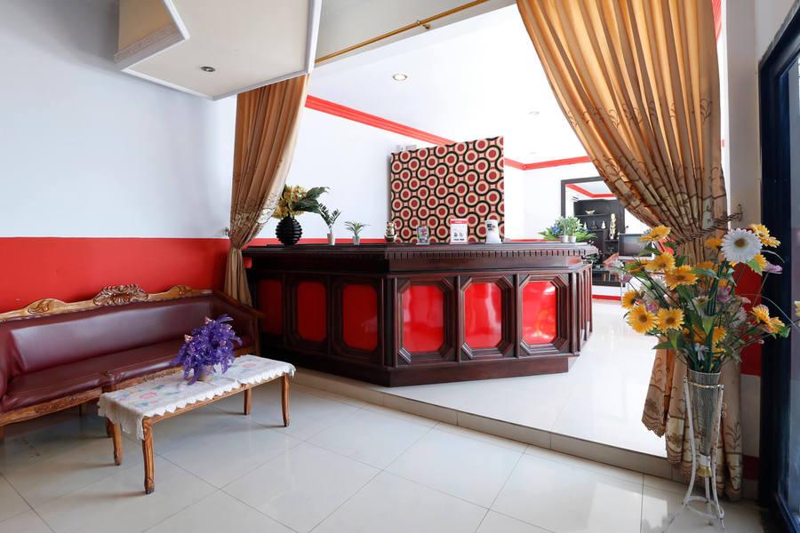 Reddoorz Plus @ Samratulangi Manado Exterior photo